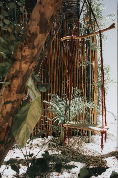 4 Story Villa, Private Pool & Jungle Rooftop Holiday home *