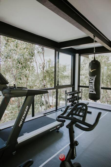 4 Story Villa, Private Pool & Jungle Rooftop