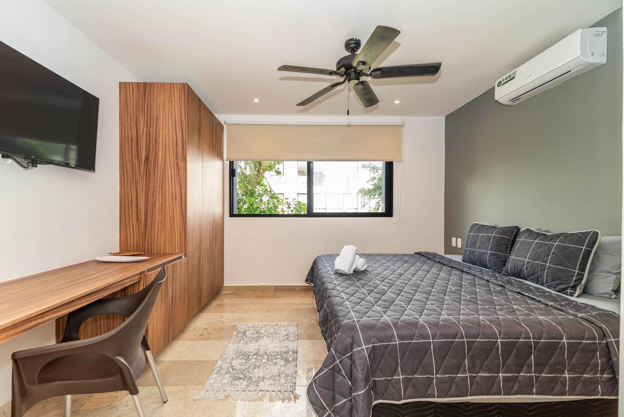2 Bd With Balcony Gym Rooftop Pool Holiday home Tulum