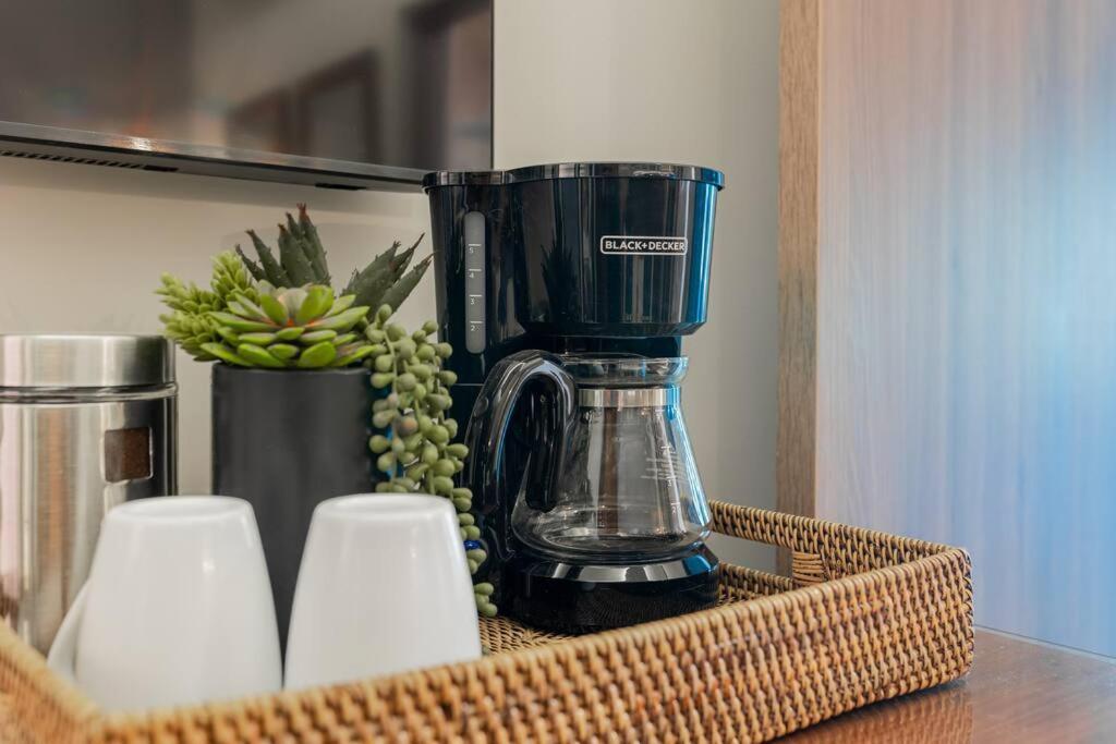 2br Designer's Pad Private Pool Closest To