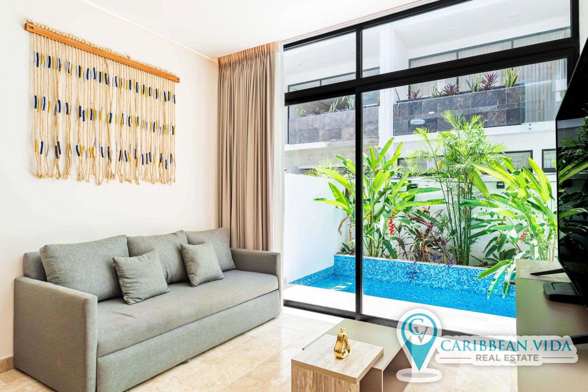 Stylish Sexy 1 Bd W/ Private Pool & Rooftop Pool Apartment