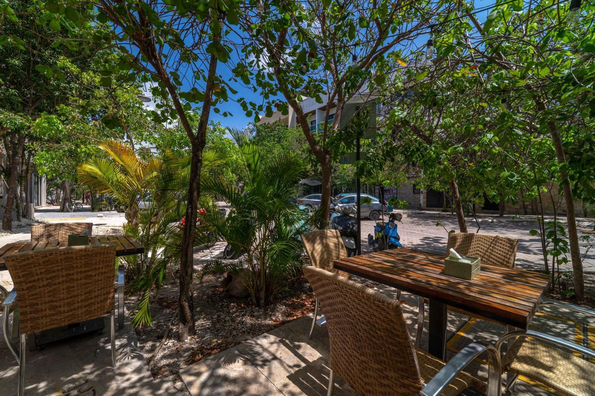 Lux With Private Balcony, Rooftop Pool, Gym *