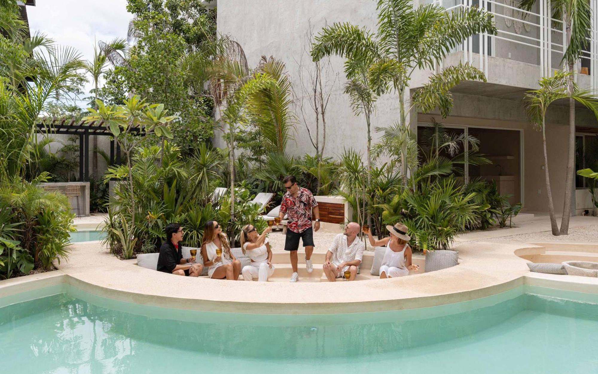 Jungle Chic - Luxury Stylish Loft W Private Hot Tub And Infinity Pool *