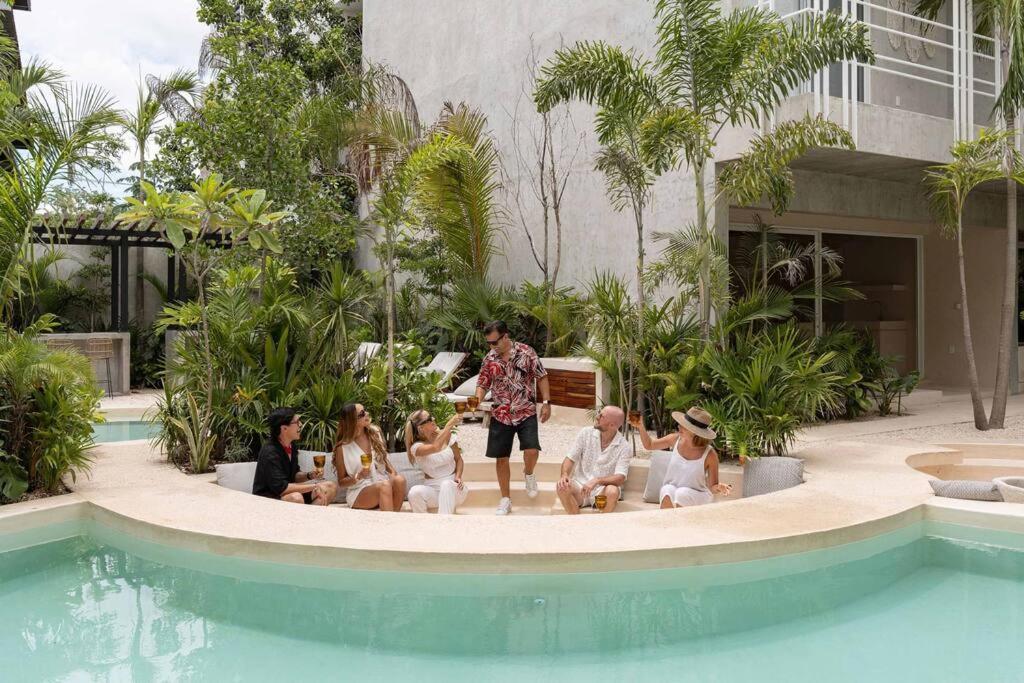 Jungle Chic - Presidential Ph W Private Pool And Rooftop Apartment