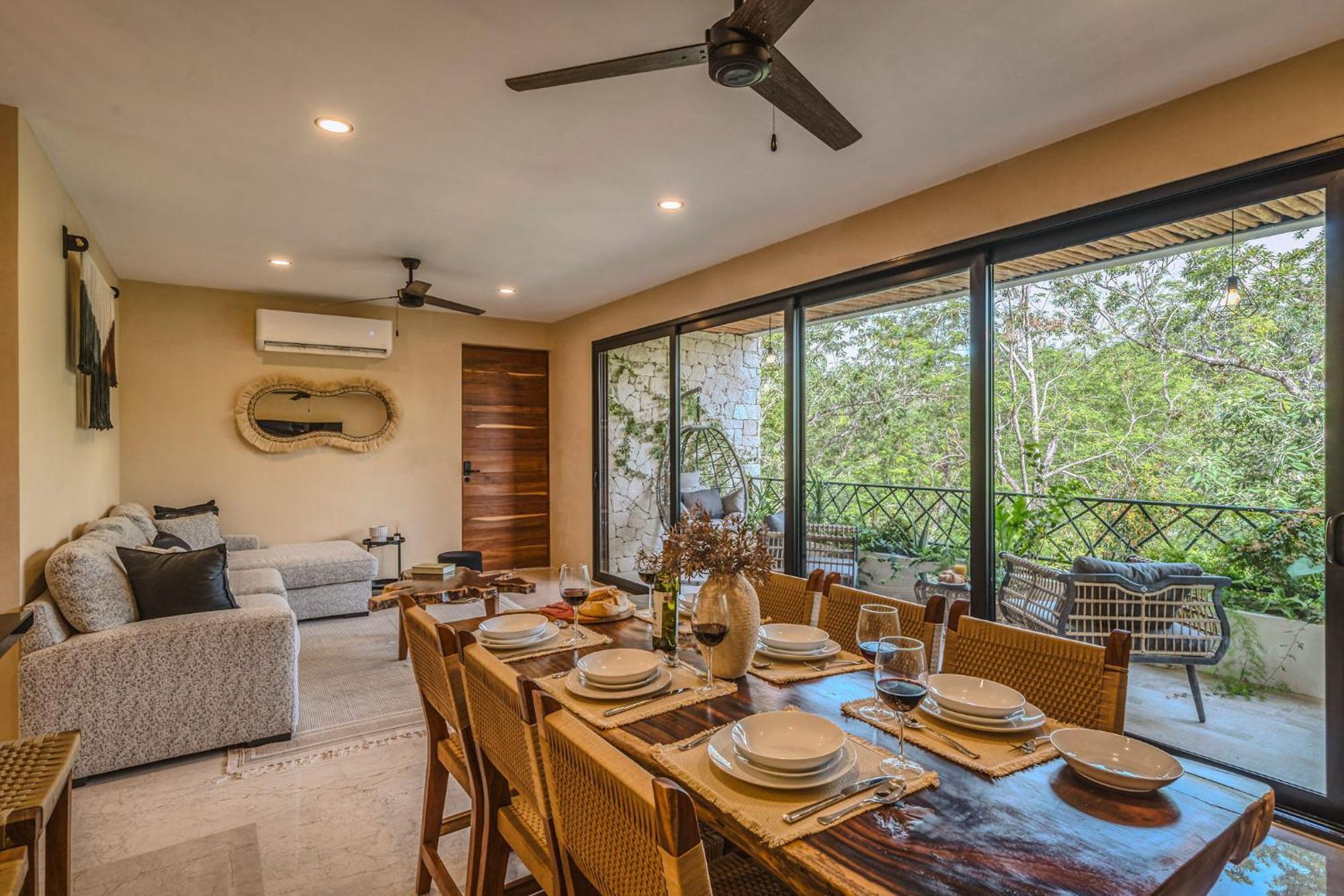 Deluxe 6br Double Penthouse With 2 Private Roof Pools Apartment