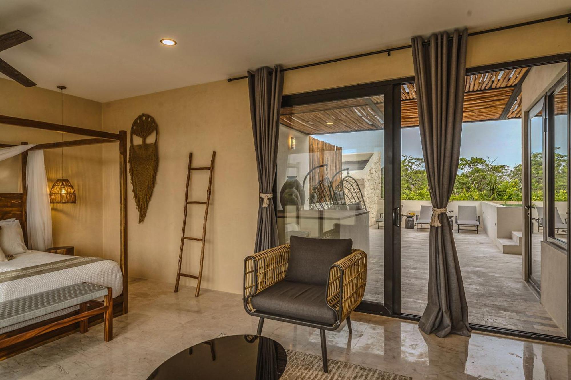 Apartment Deluxe 6br Double Penthouse With 2 Private Roof Pools