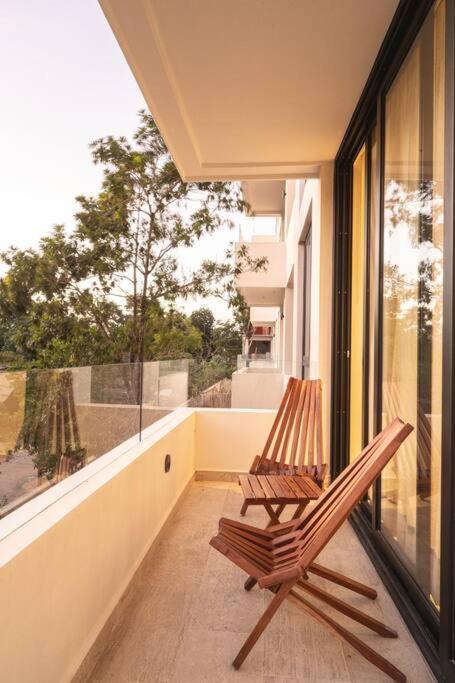 Stylish Retreat For 6, Near Everything *
