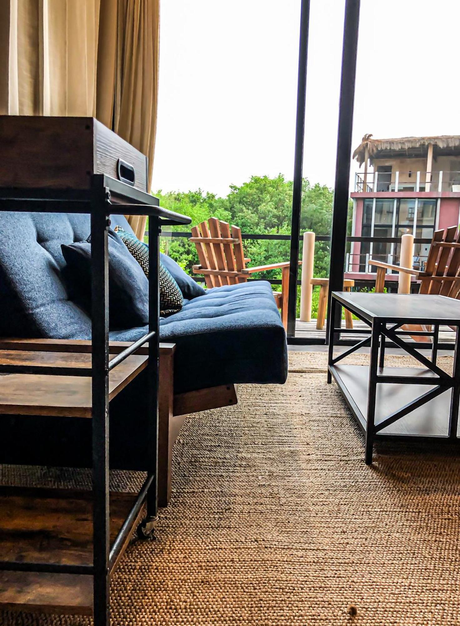 Caiman Habitat Hotel