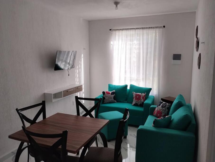 Departamento Con Vista A Alberca, Aldea Apartment *