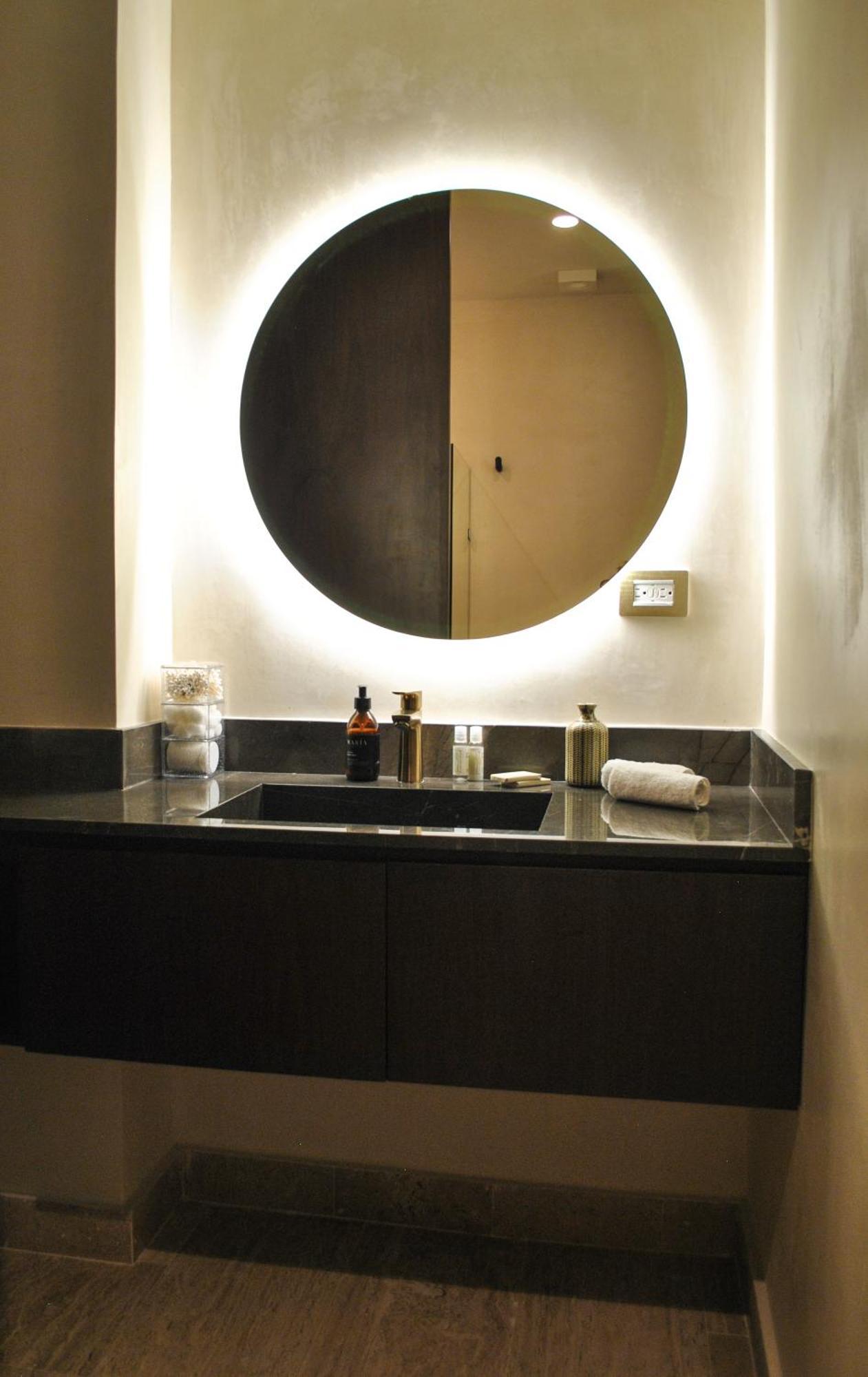 New Maria 2 Bedroom With Rooftop Pool Aparthotel