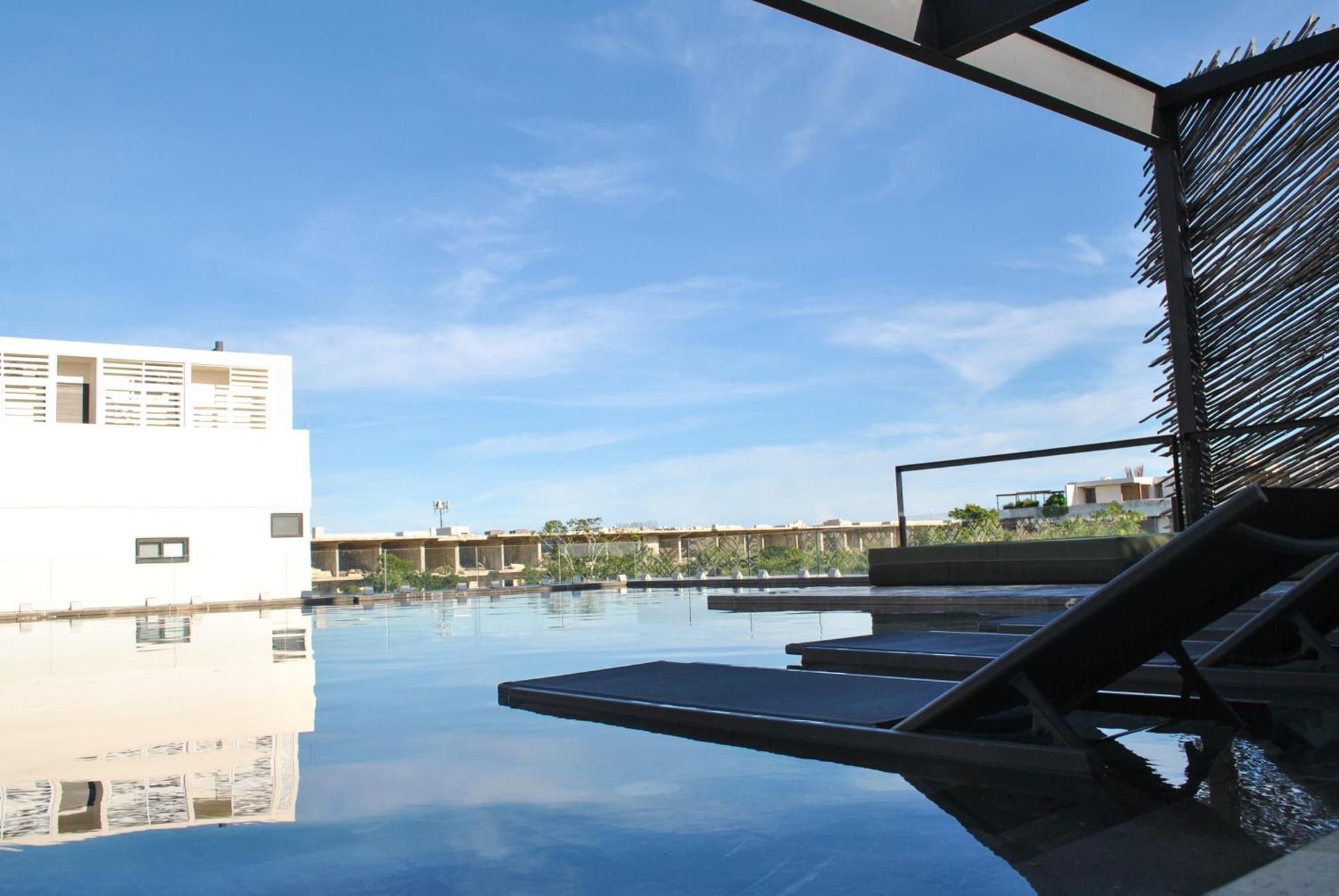 Aparthotel New Maria 2 Bedroom With Rooftop Pool *