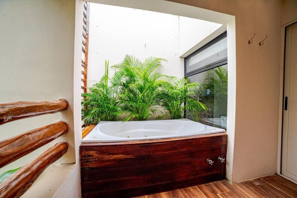 Luxury House With Rooftop And Jacuzzi Holiday home Tulum