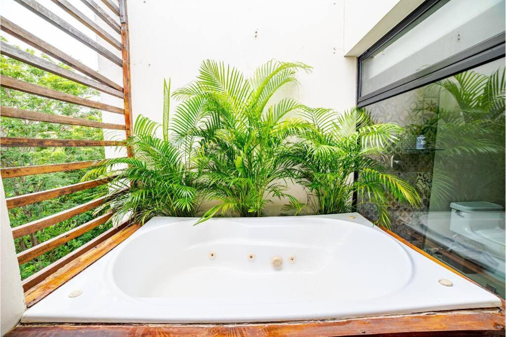 Holiday home Luxury House With Rooftop And Jacuzzi *