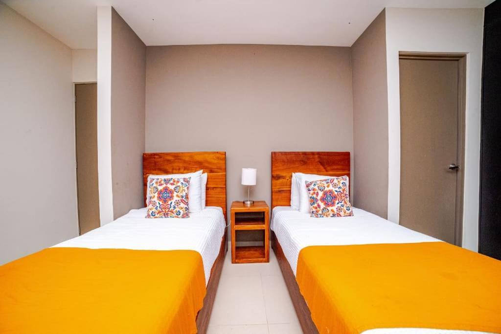 Holiday home Luxury House With Rooftop And Jacuzzi