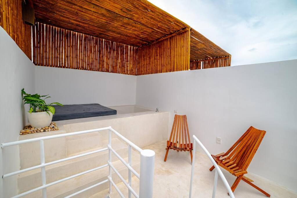 Deluxe With Private Jacuzzi