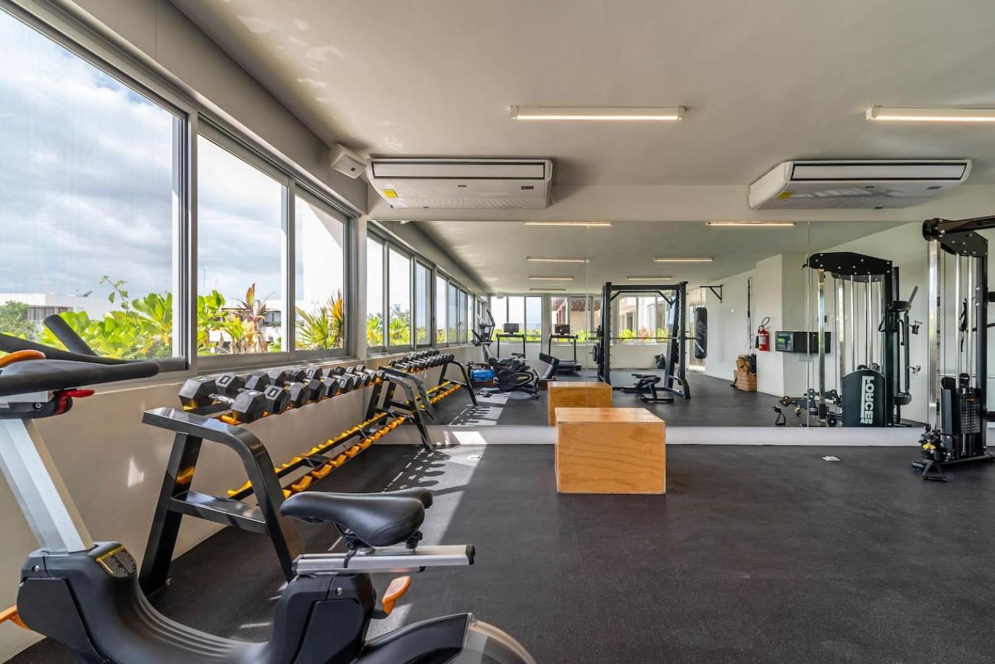 Lux 2br With Jungle Views, Pool, Gym At Nhoa