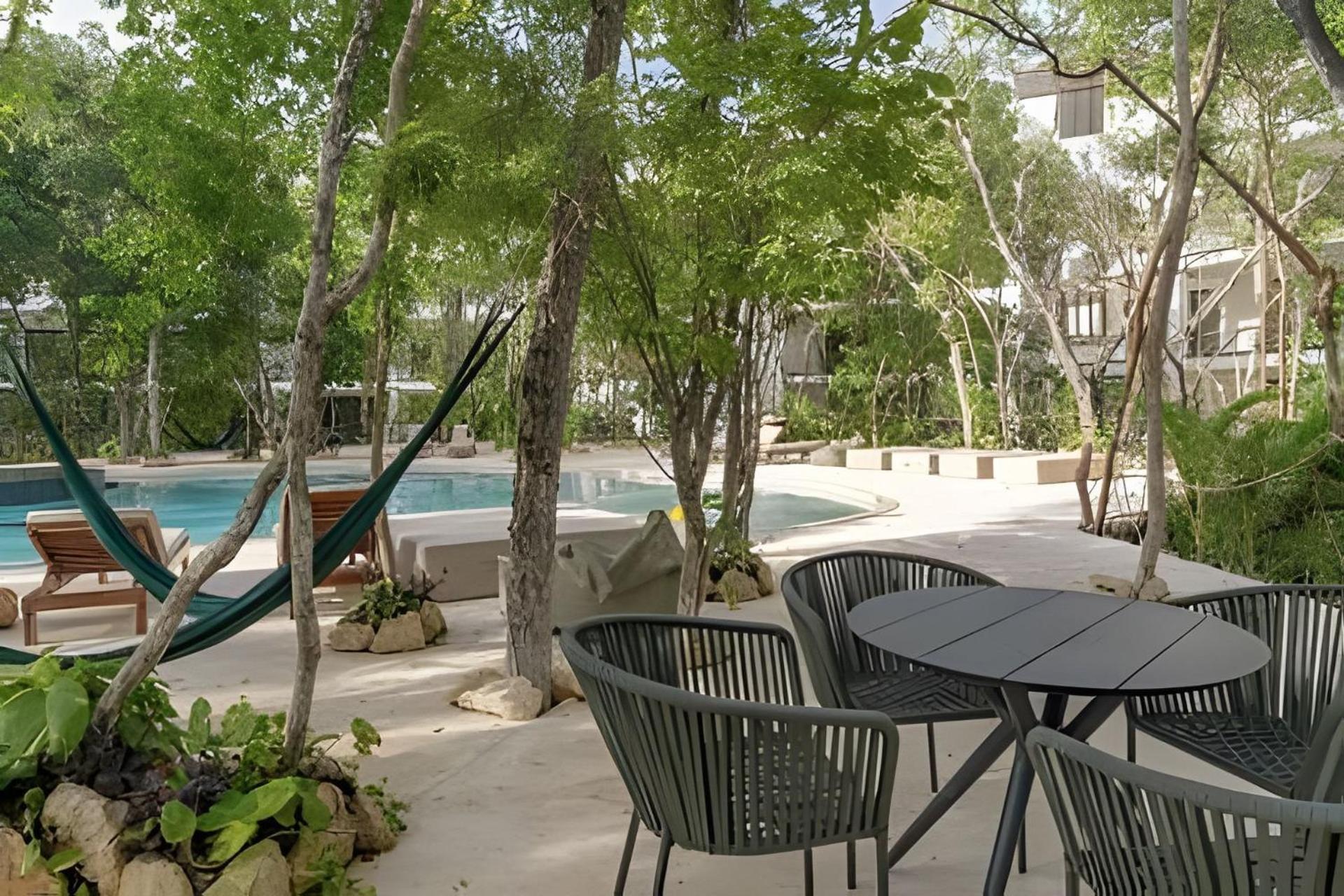 Oasis Yaaxlum Tulum