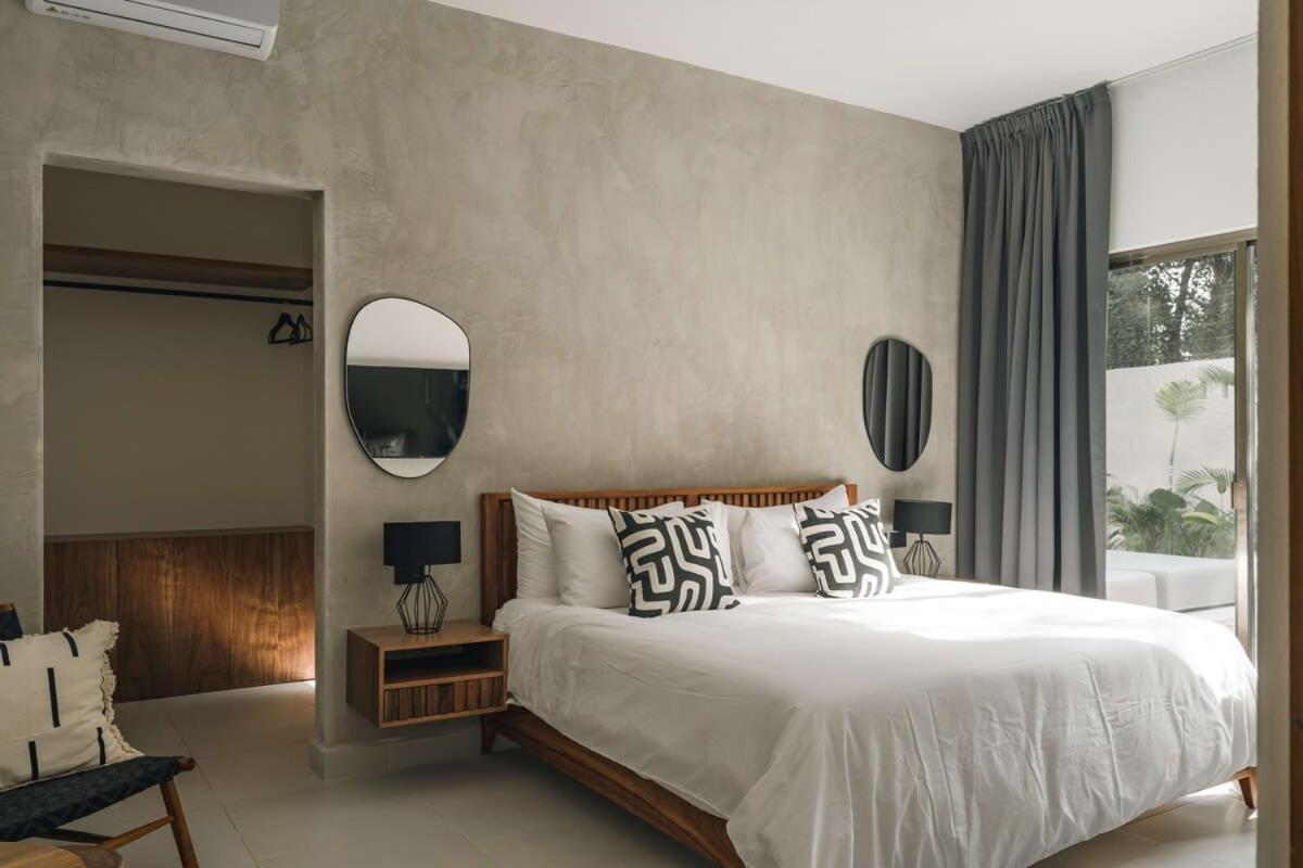 Holiday home Stunnig 6Br Villa, Minimalist Design, Aldea Zama *