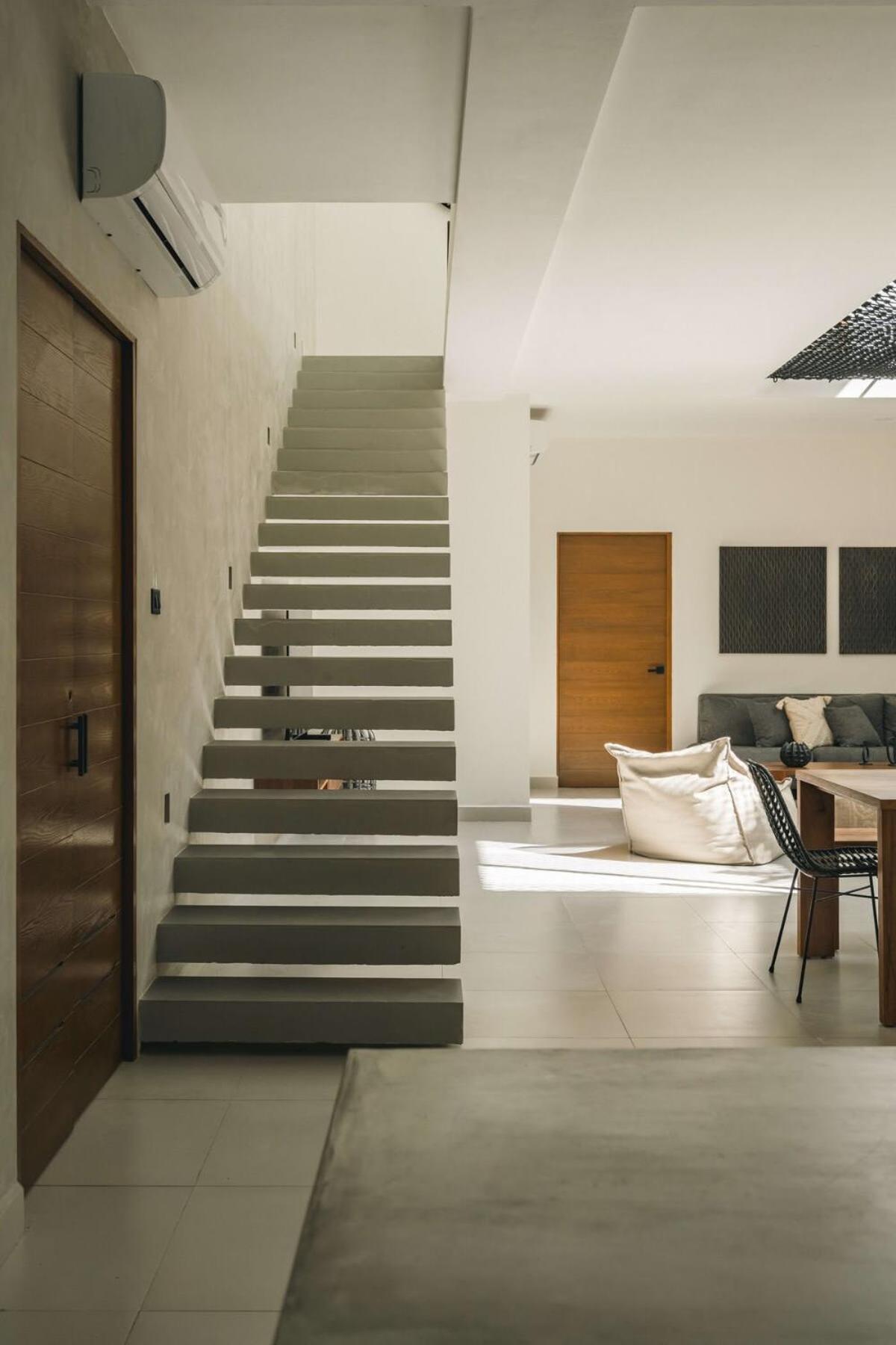 Stunnig 6Br Villa, Minimalist Design, Aldea Zama