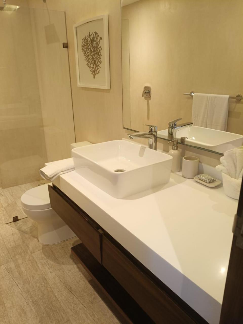 Luxury Park Lagunas
