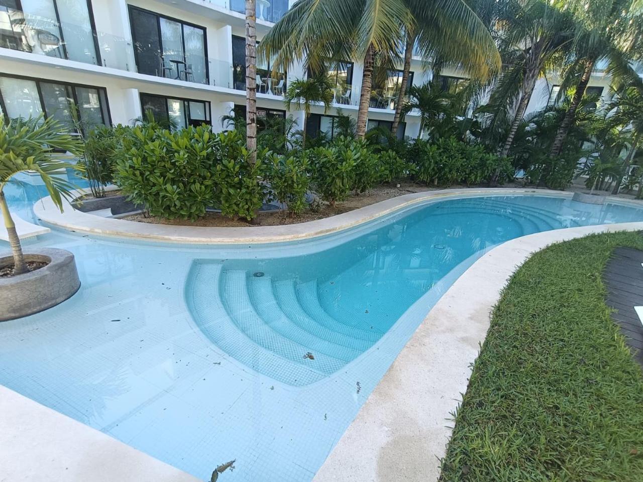 Luxury Park Lagunas *