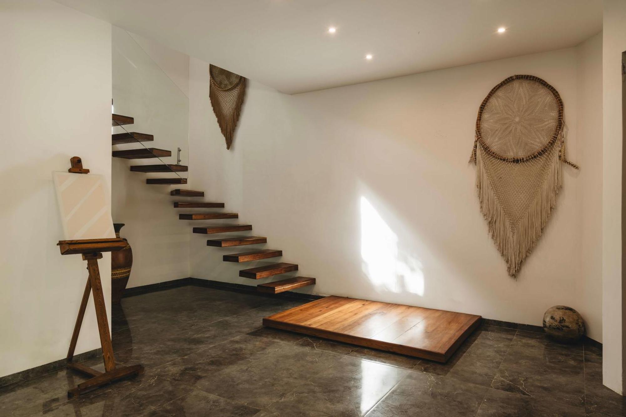 Сasa de vacaciones Spacious 8br Double Villa, Gated, Double Patio & Pool *