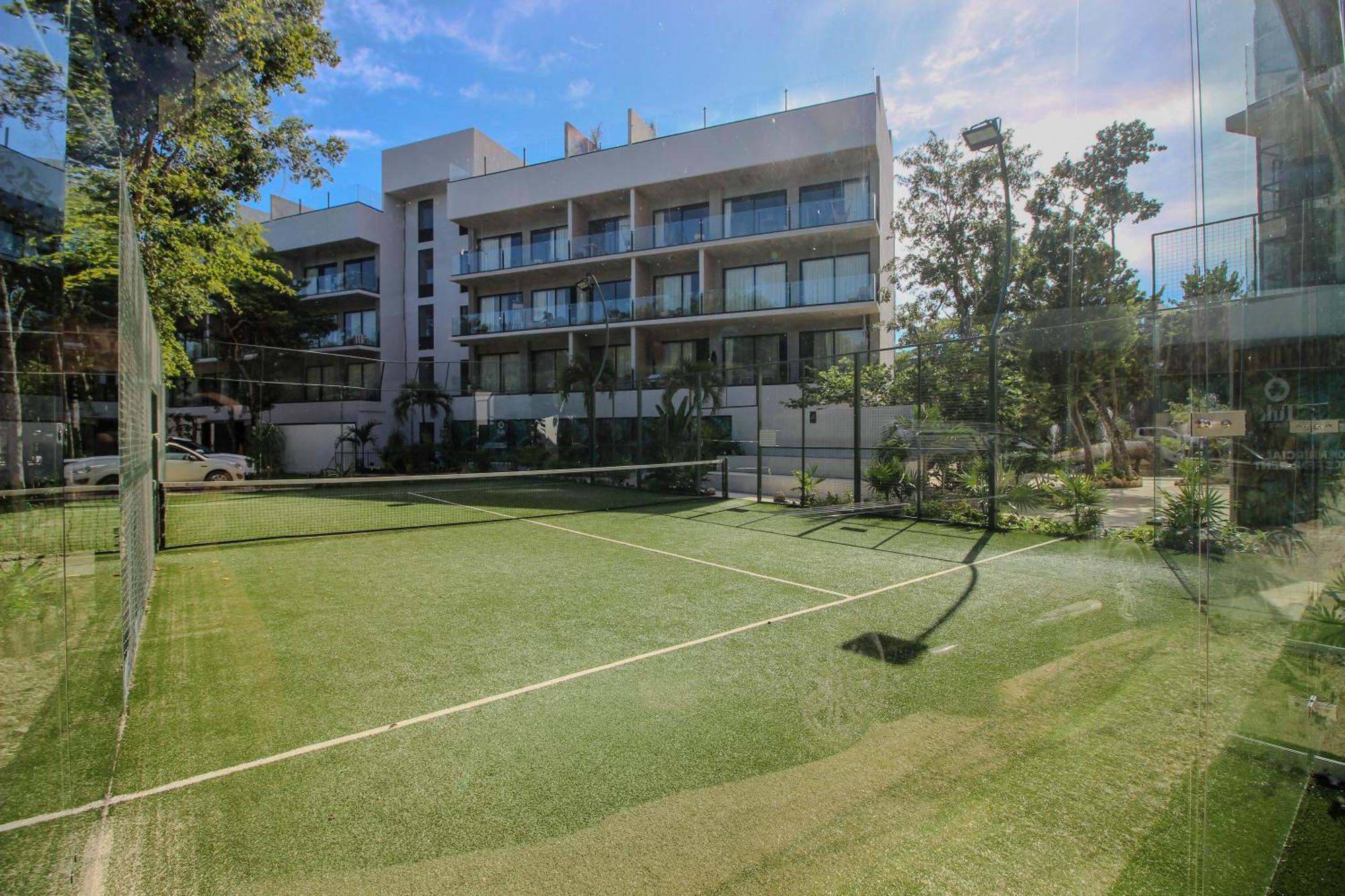 Premium With Rooftop Pool *
