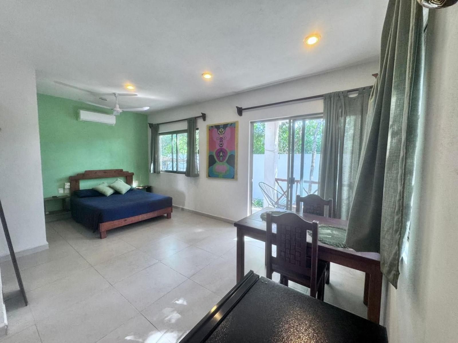 Buena Onda Aparthotel Tulum