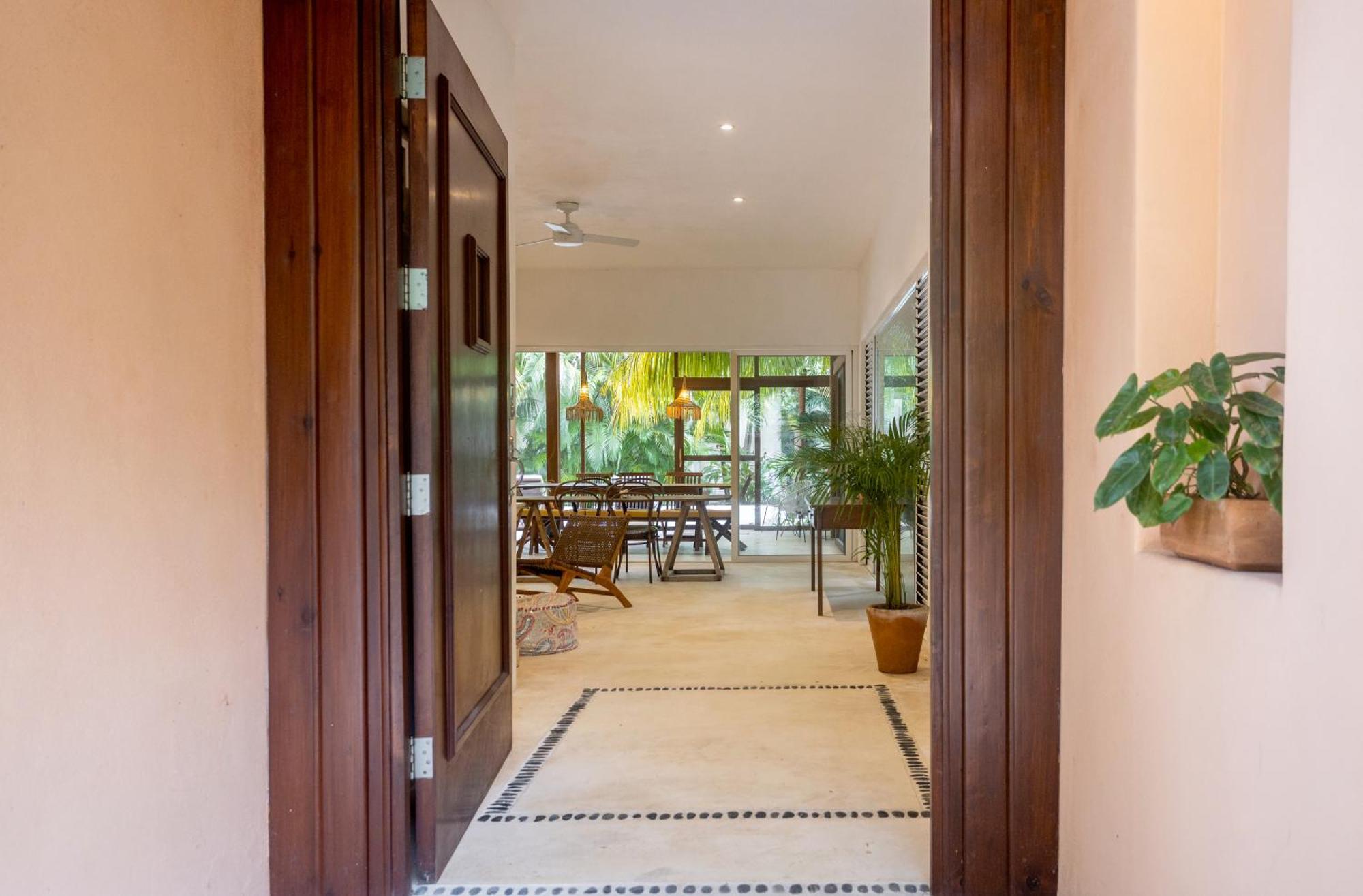 Villa Exclusiva En *