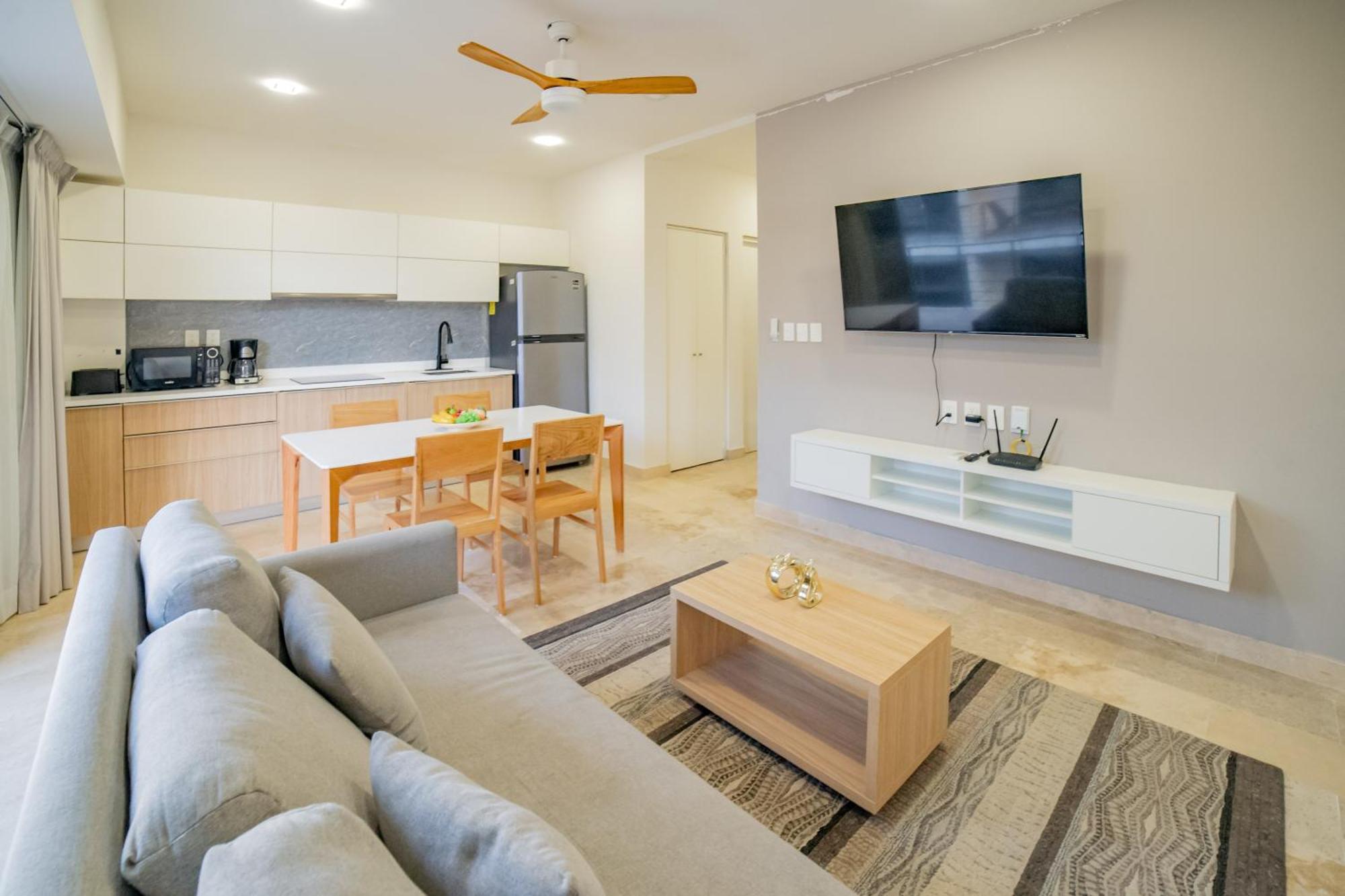 Brava Towers 405 Comfort And Style In *