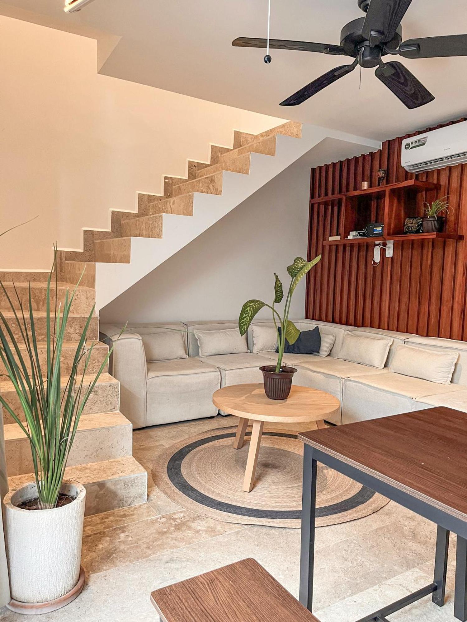 Elegant With Private Bathroom In Luxury Penthouse *
