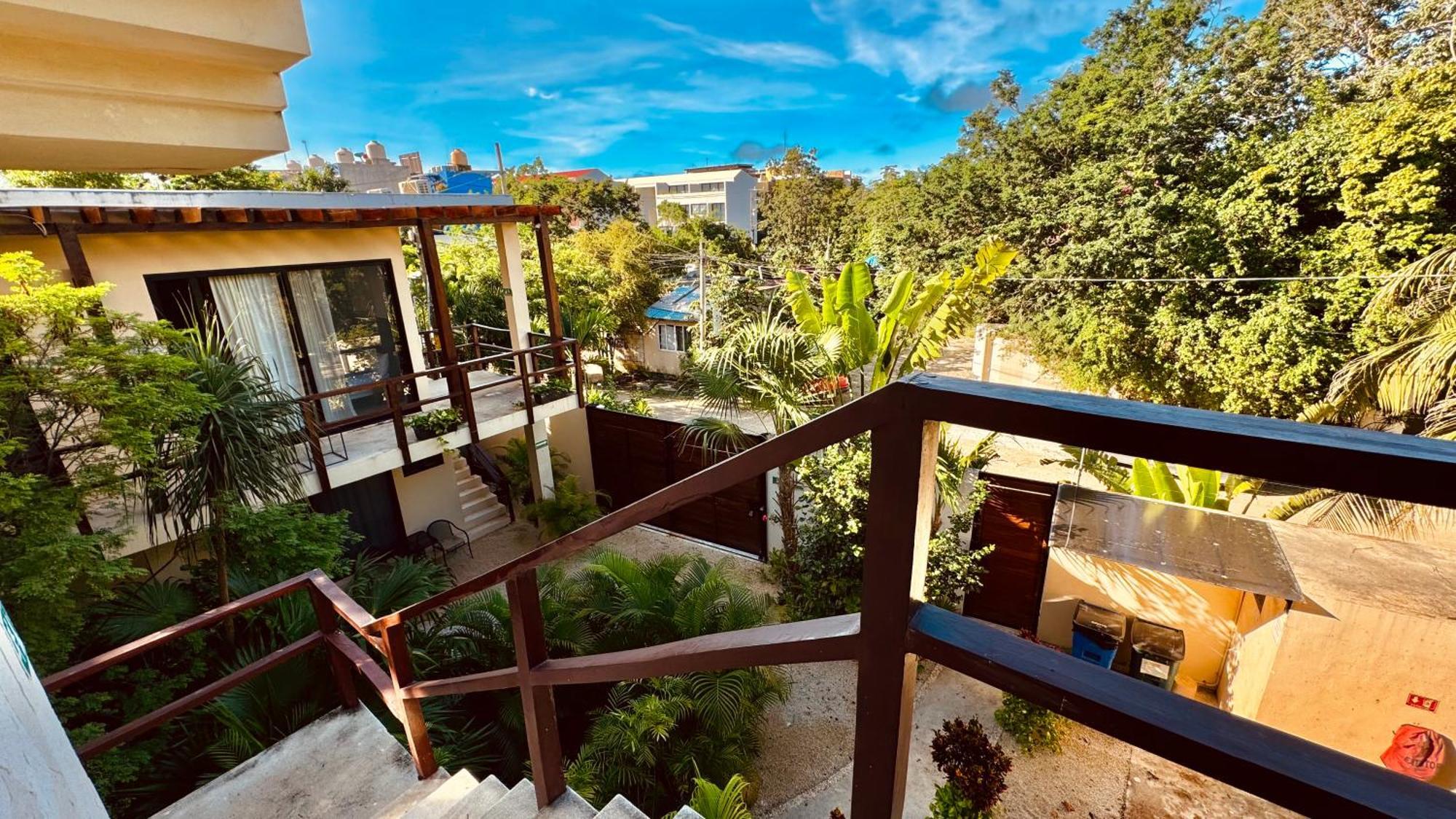 Starfit Boutique Beachclub, & Gym Included 4*