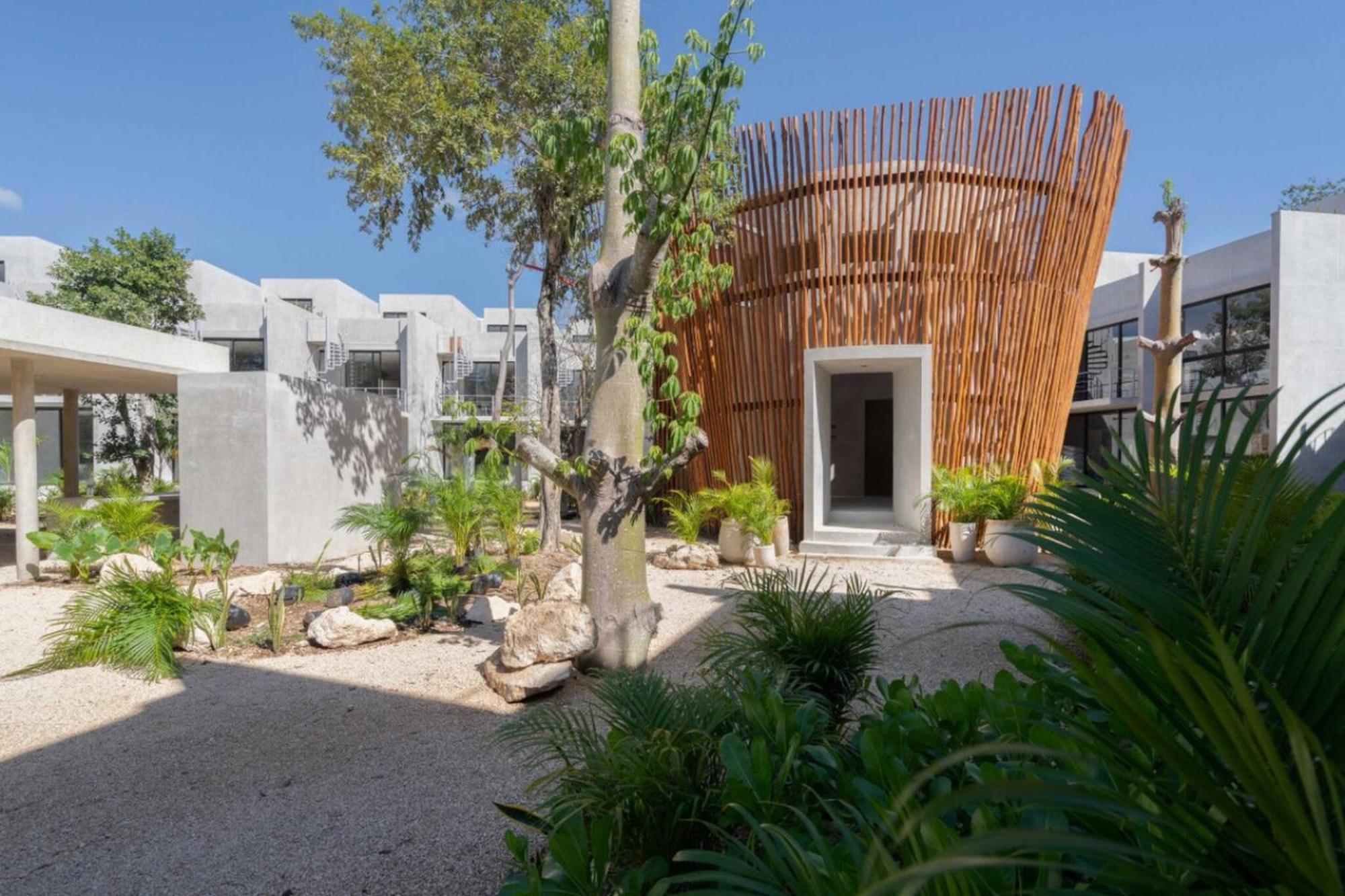 204 Seremonia Selva Private Pool New King Bed Wifi Apartment