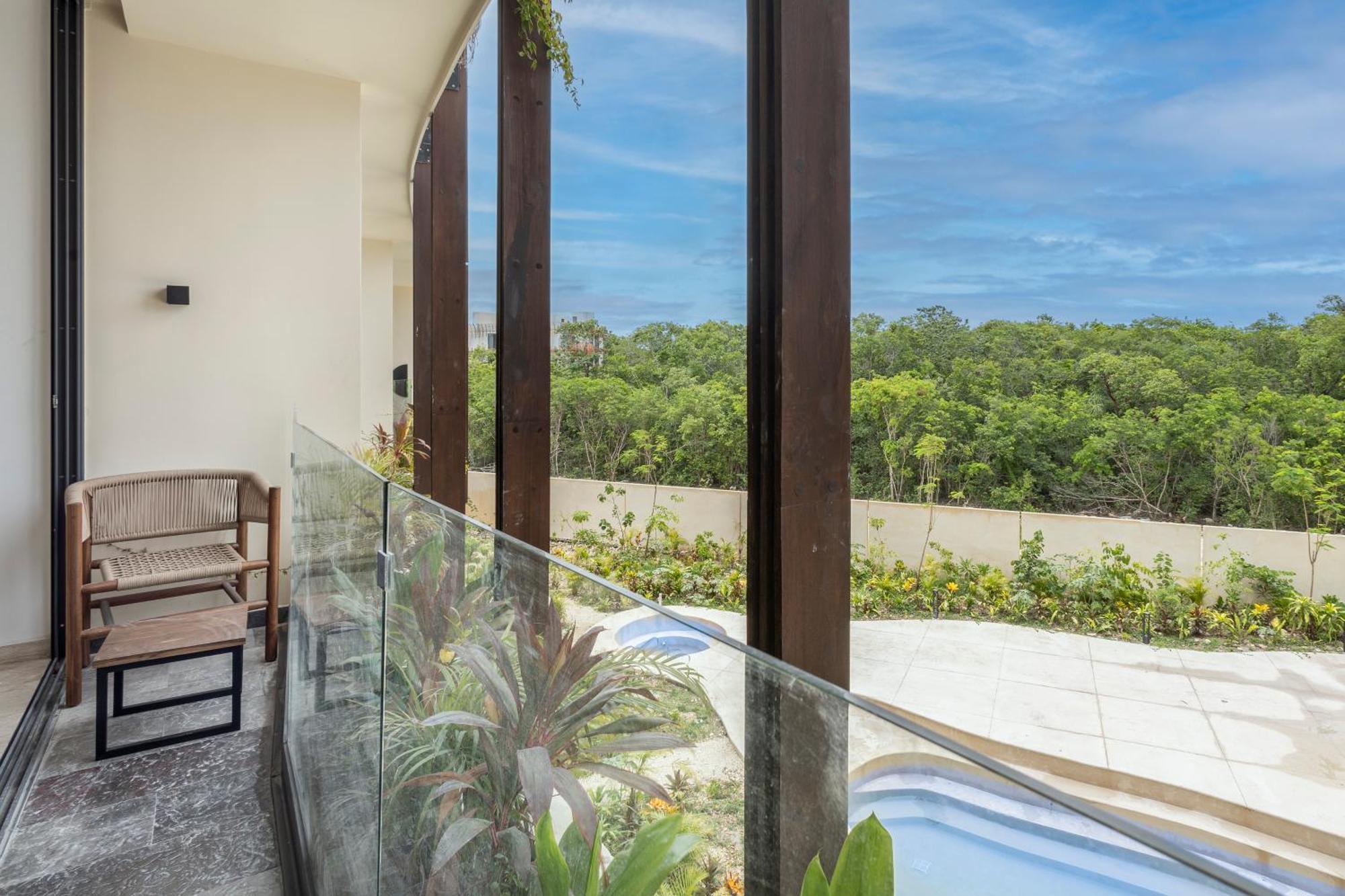 Mistiq Gardens 2 Apartment *