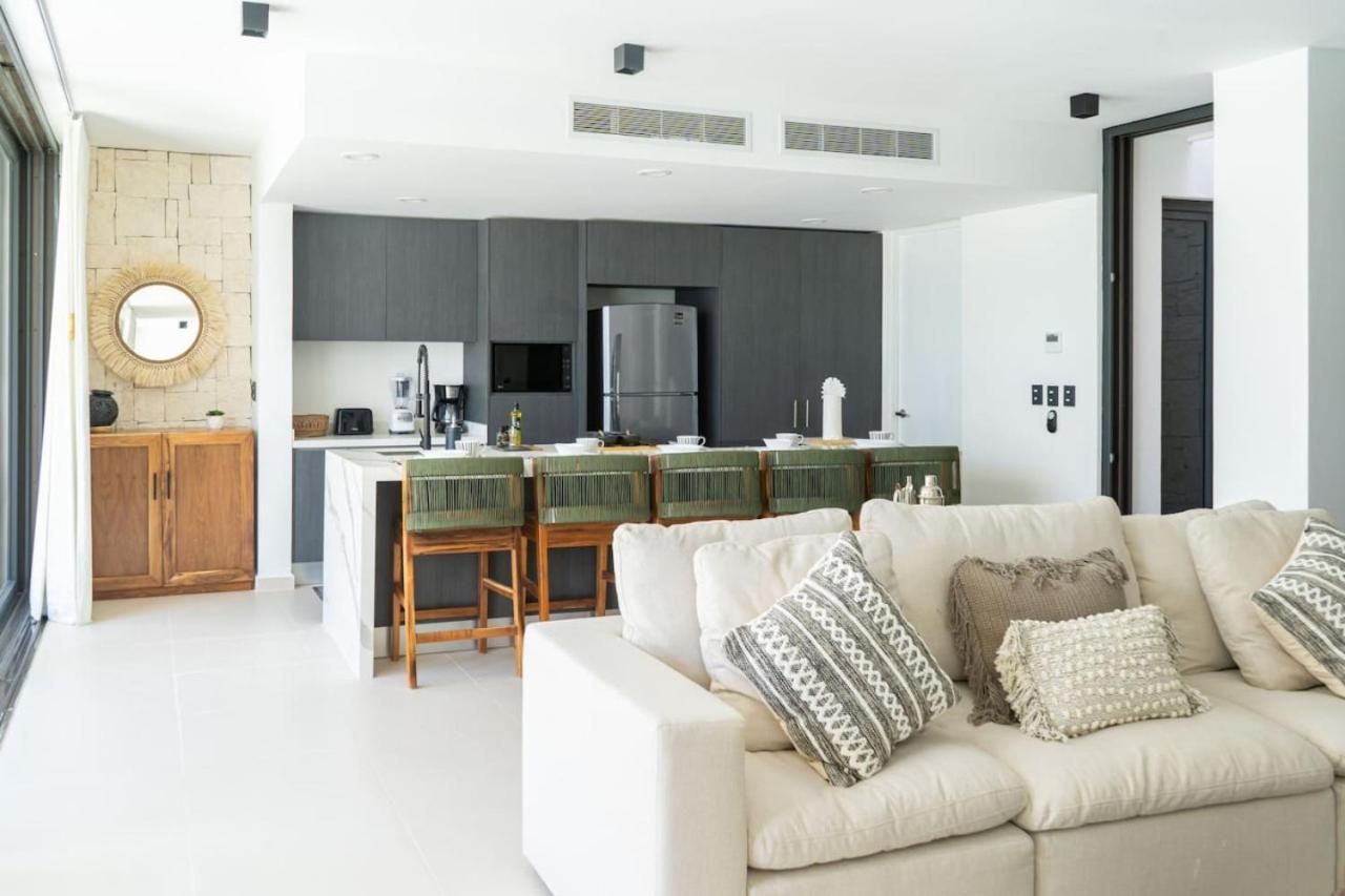 Villa Blanca Incredible 2br - Private Pool Free Club *