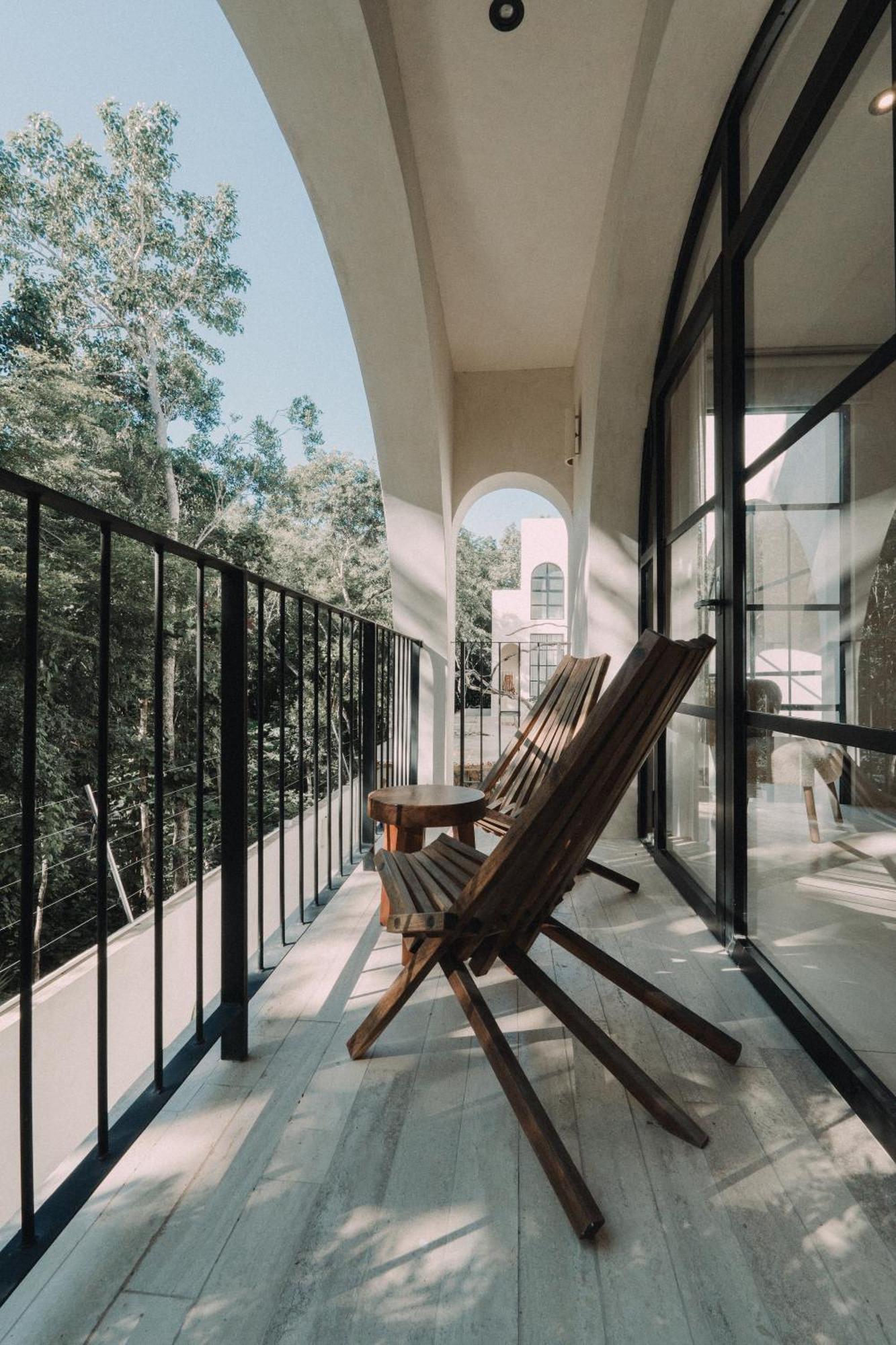 Architects Dream Stylish 4-bedroom *