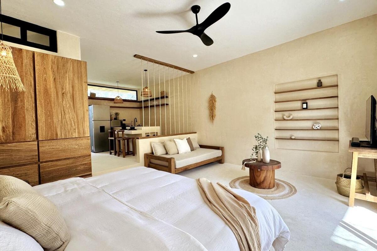 Cocay Pi2220 Gym, Balcony,swimming Pool,pets *