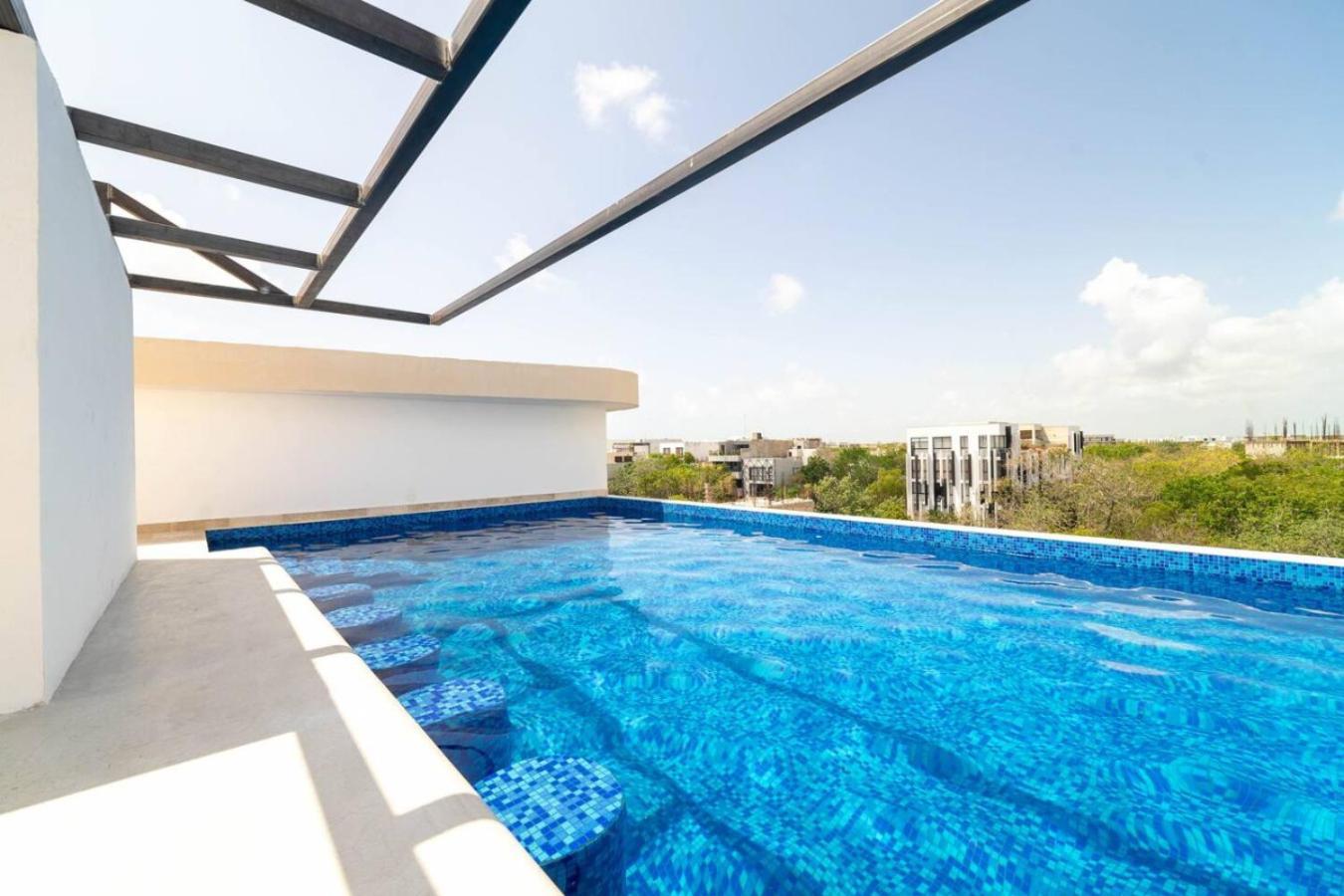 King With Rooftop Pool And Gym * Tulum