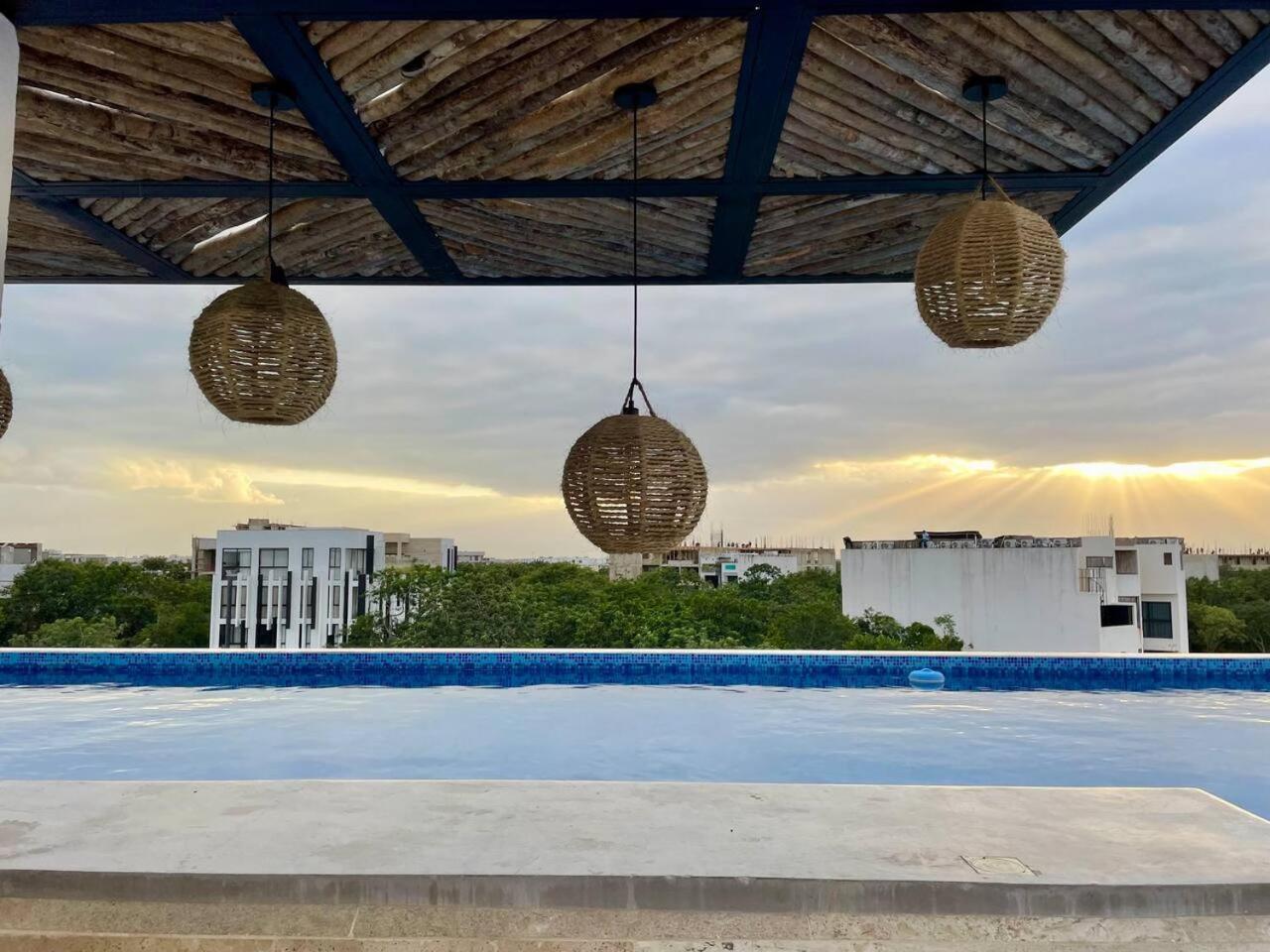 Holiday home King With Rooftop Pool And Gym *