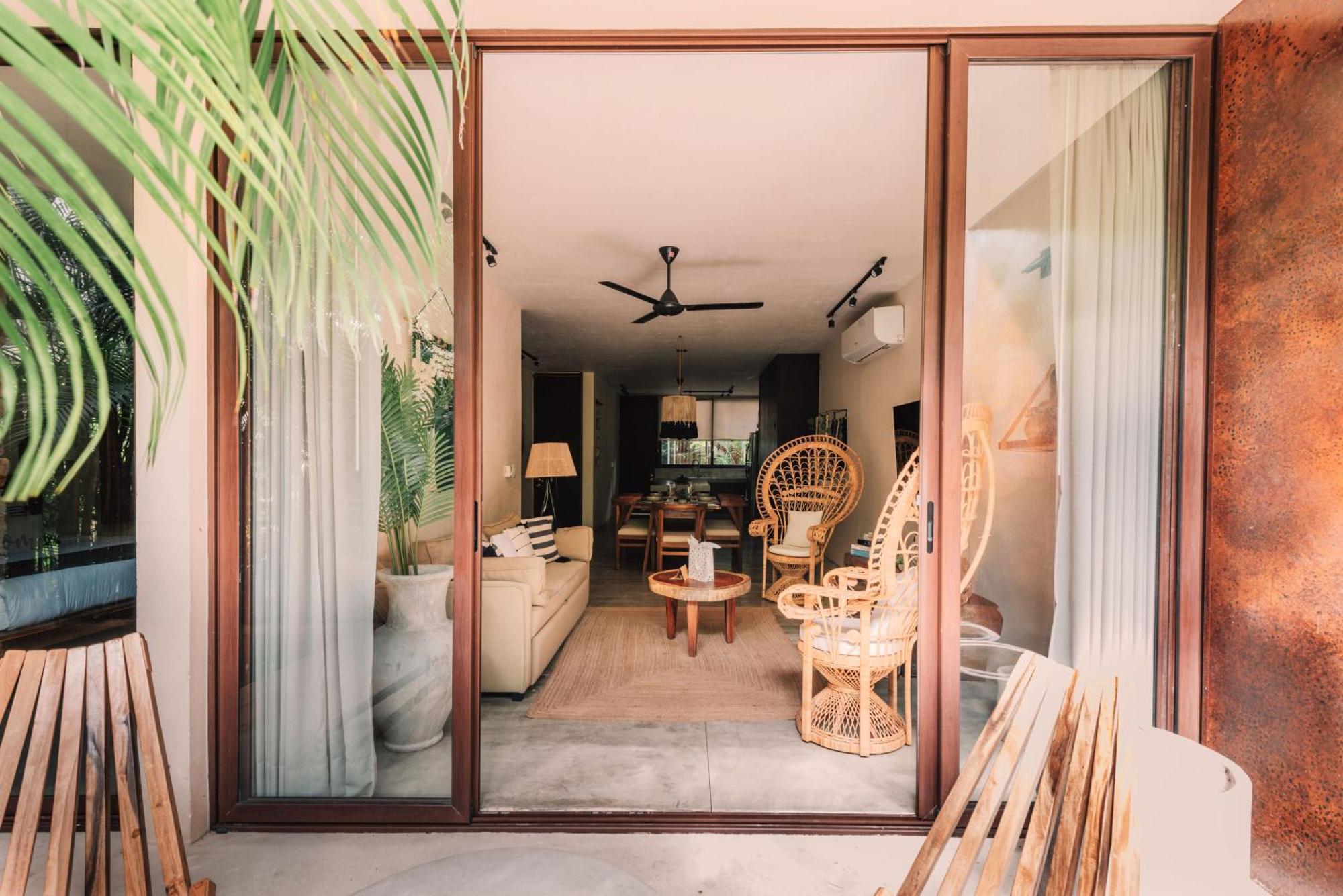 Spacious, Stylish, Comfortable, 2bd 2bth Condo,private Pool 24hr Concierge Tulum