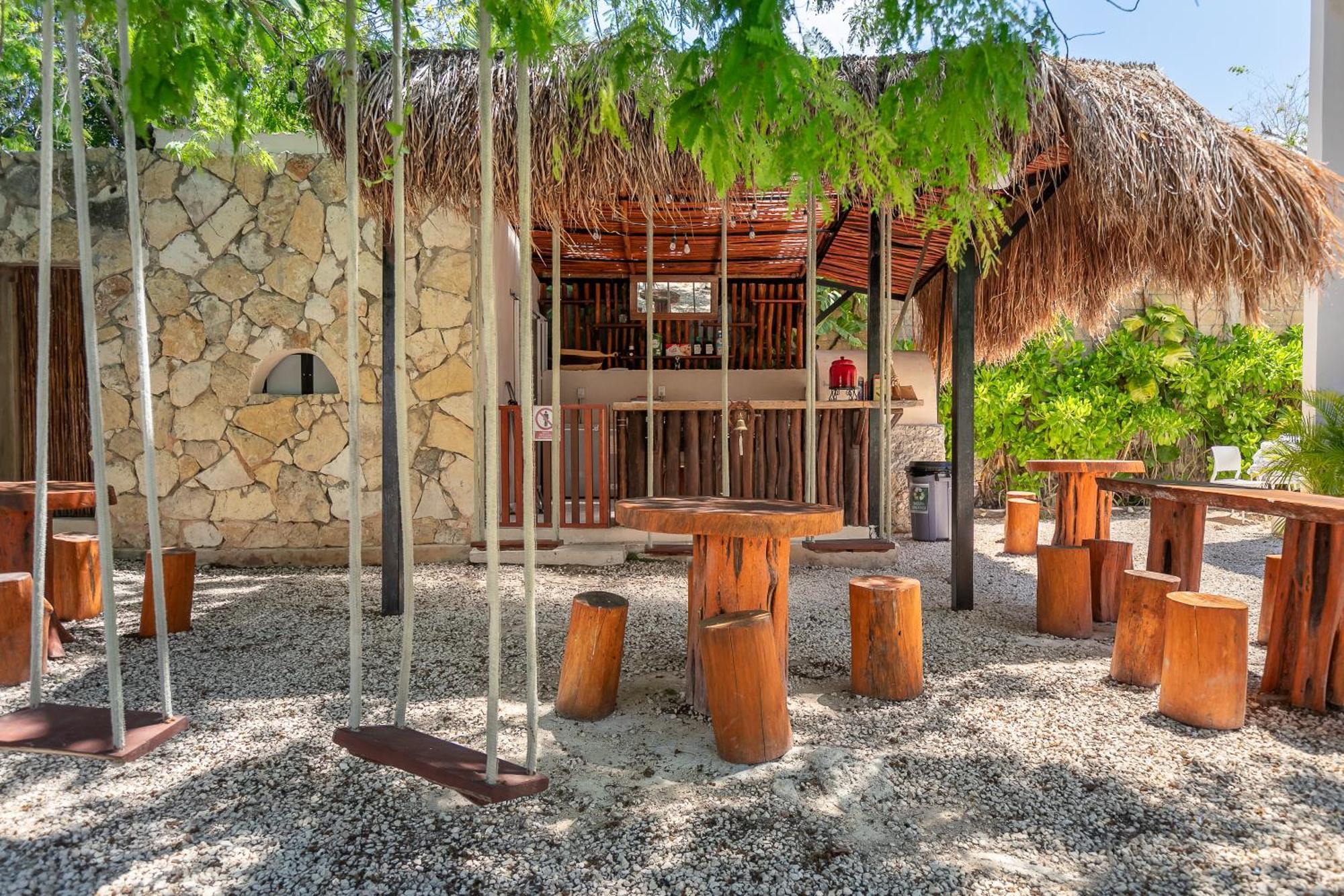 Xhule Hotel