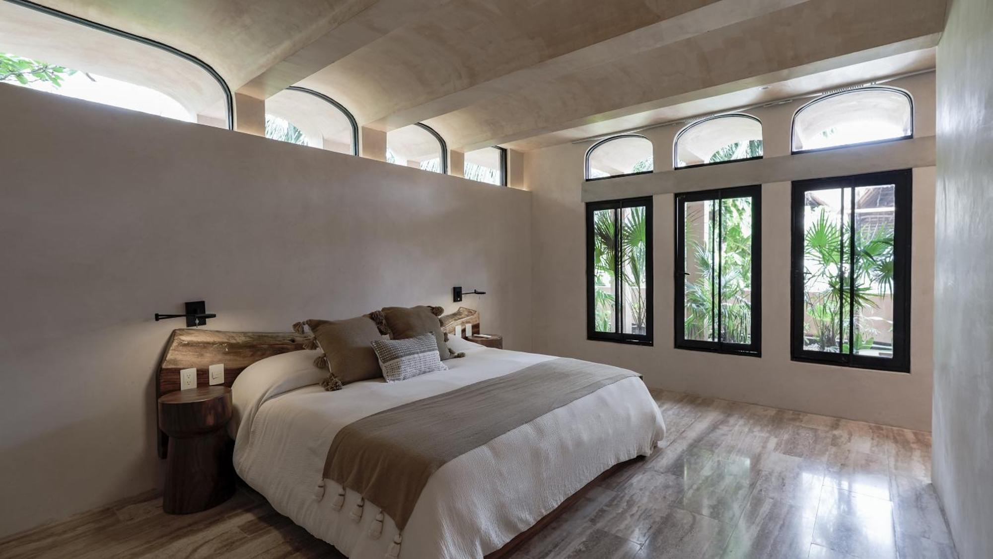 Romeotulum Villa *