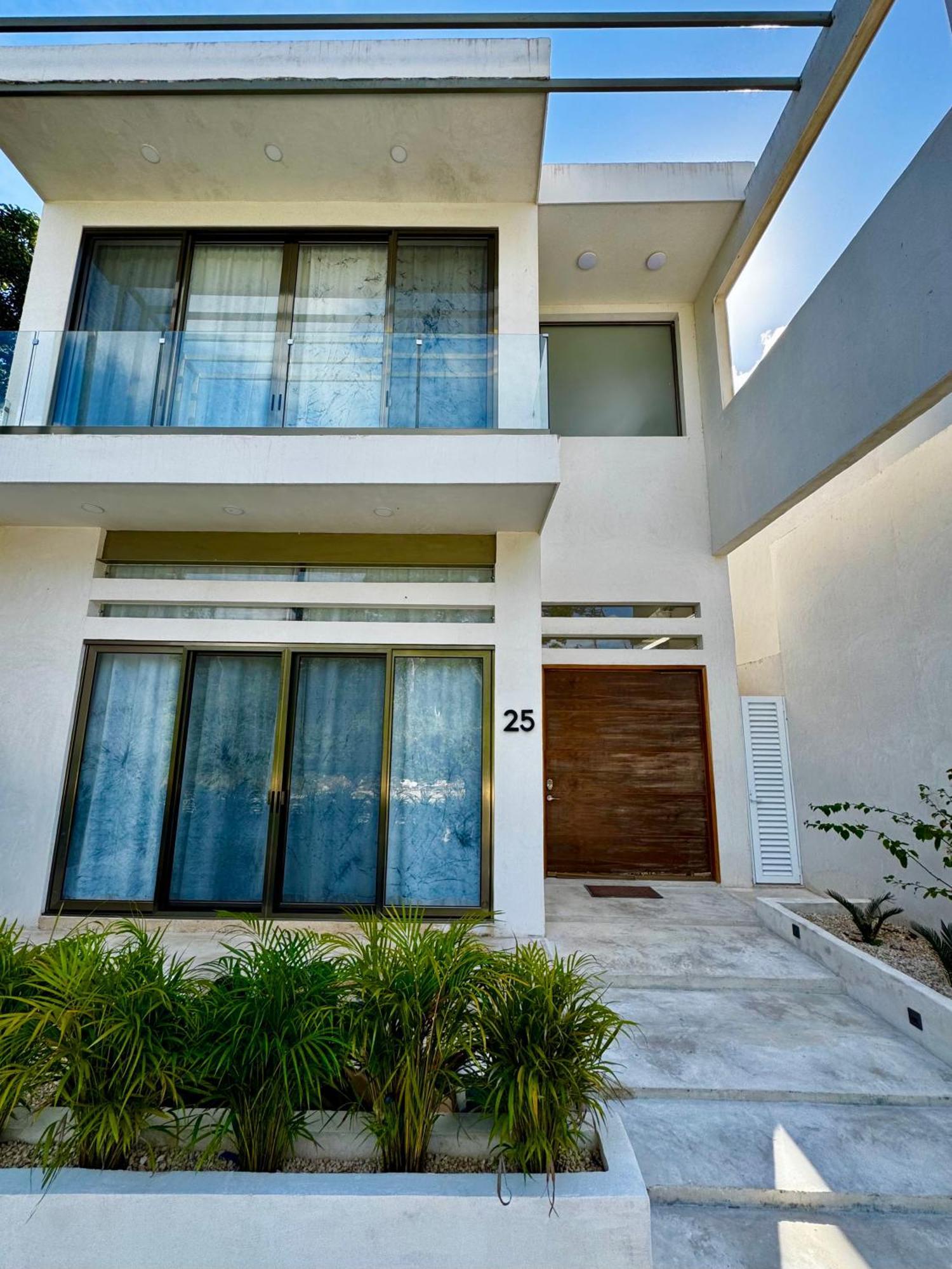 Tulipan Villa *
