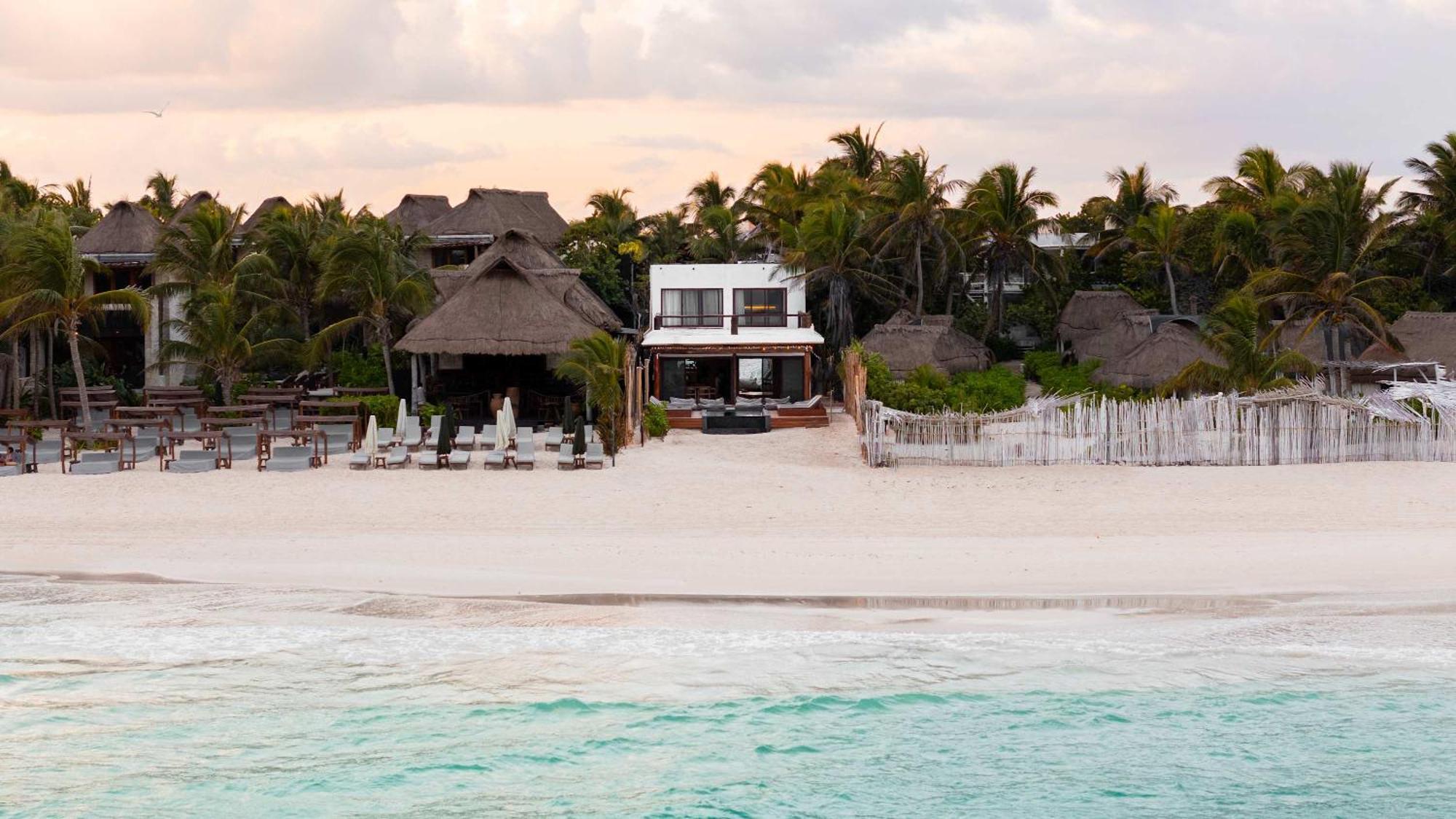 Largest Ocean Front Mansion Butler Included Casa de férias *