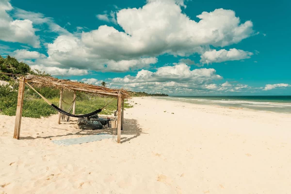 Design Awards With 4br And Sky Pool