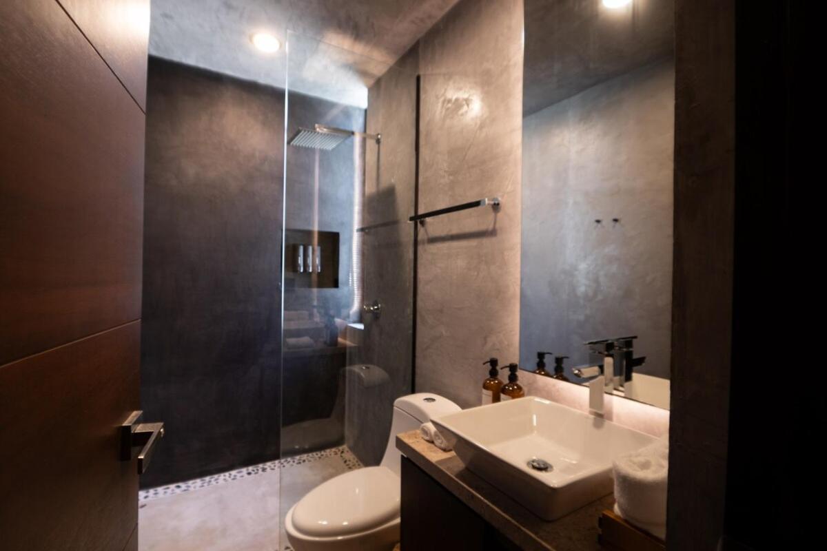 Spacious Luxury Design 5br - 3 Pools & Rooftop, Bbq, Free Bikes, Close To * Tulum