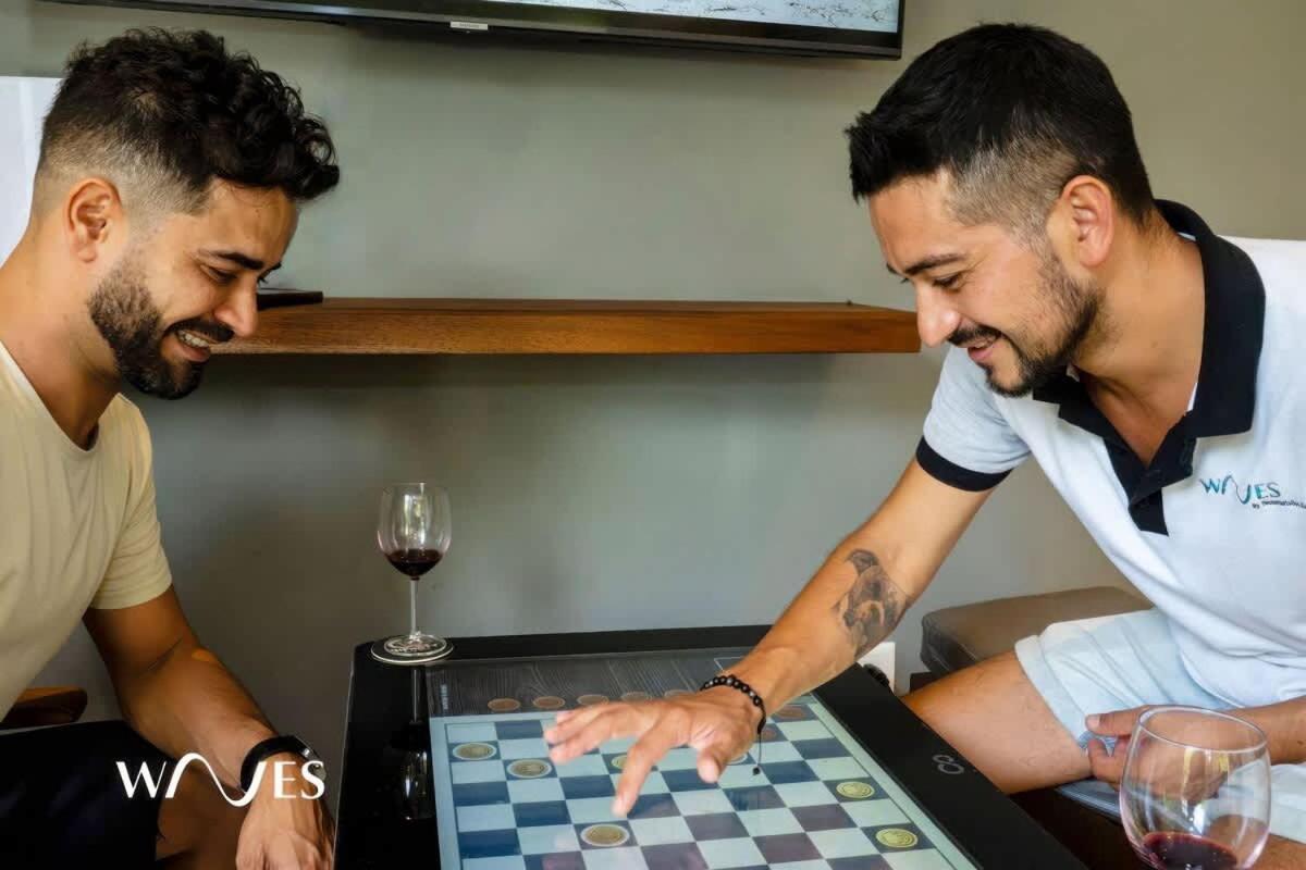 Prime Location 2 Bedroom With Natural Ligthed & Lx Amenities By Waves Management Holiday home