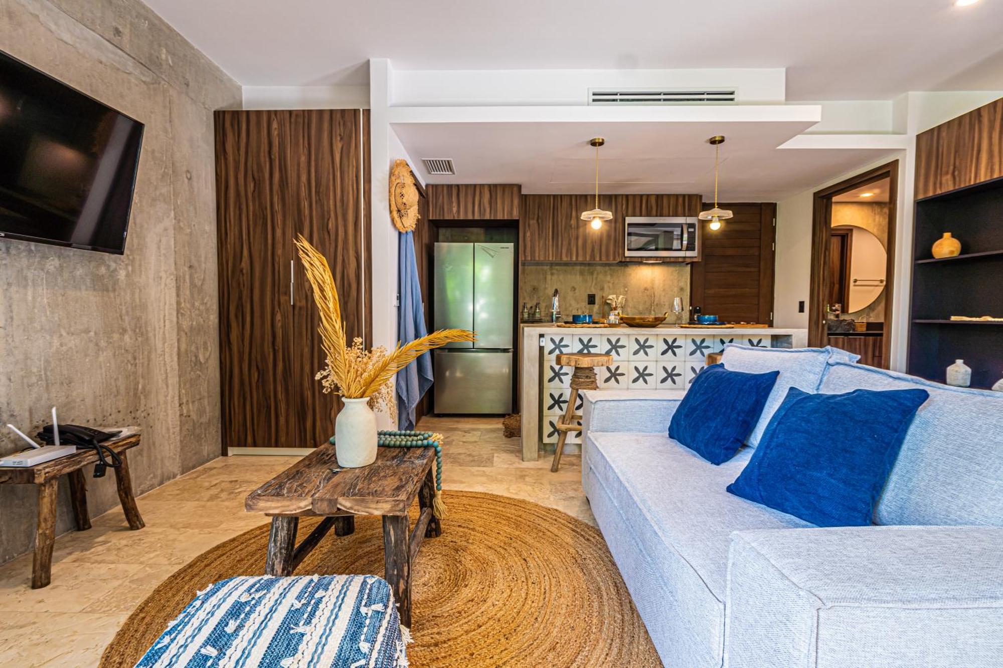 Serene Hideaway With Cenotes