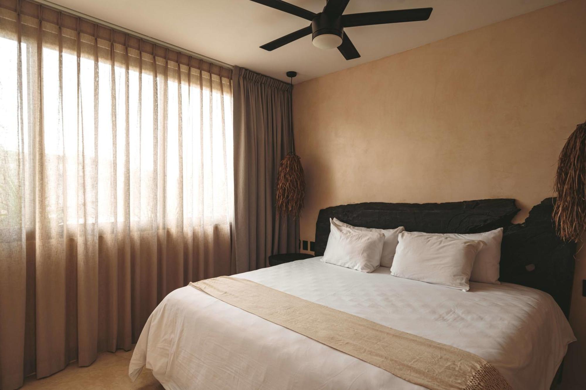 Holiday home Soul Box 5 Bedroom Chic Modern Retreat In *
