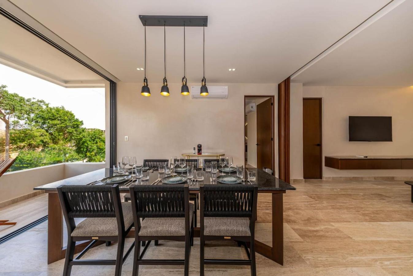 Holiday home Lux 2br With Rooftop Pool And Close To *